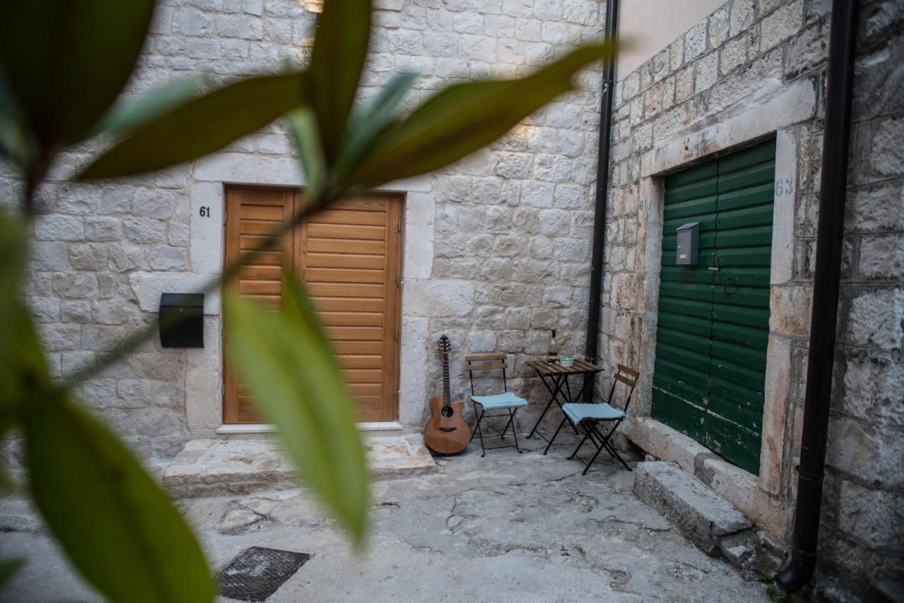 Limestone Heritage House Trogir Extérieur photo